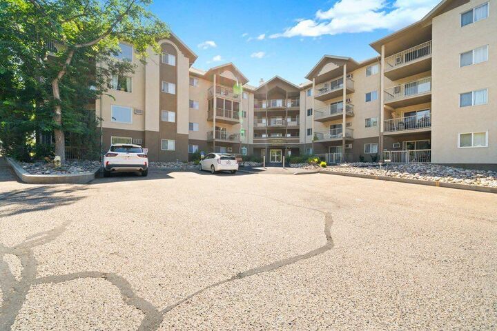 Property Photo:  245 Red Deer Drive SW 512  AB T1A 8P4 