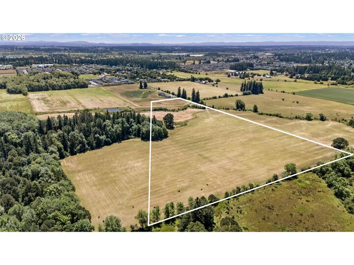 Property Photo:  168633000 NE 182nd Ave  WA 98682 