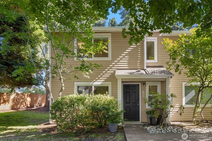 Property Photo: 1227 S 238th Lane 804 WA 98198