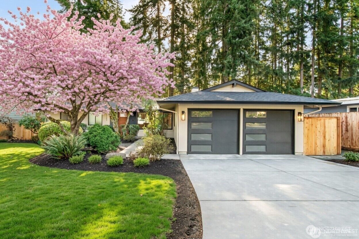 Property Photo:  11903 NE 142nd Place  WA 98034 
