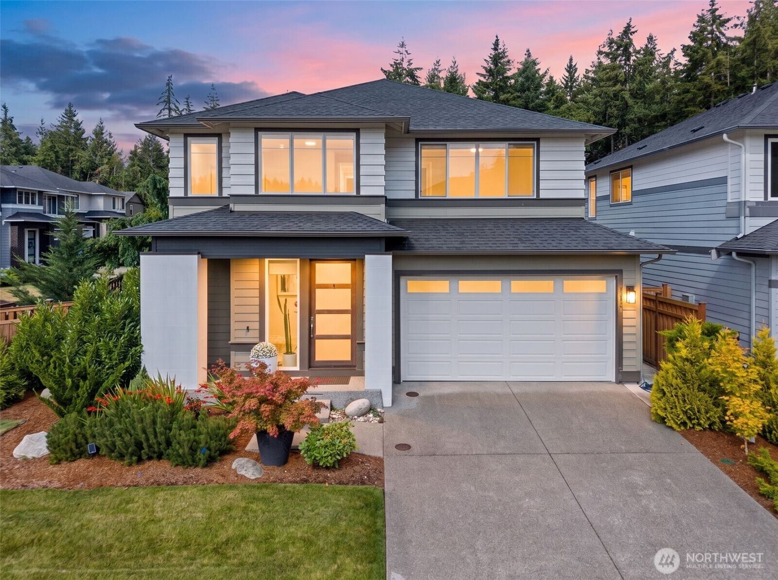 Property Photo:  13128  187th Avenue Ct E  WA 98391 