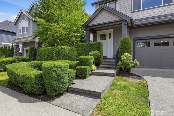 Property Photo: 11550 174th Avenue NE WA 98052