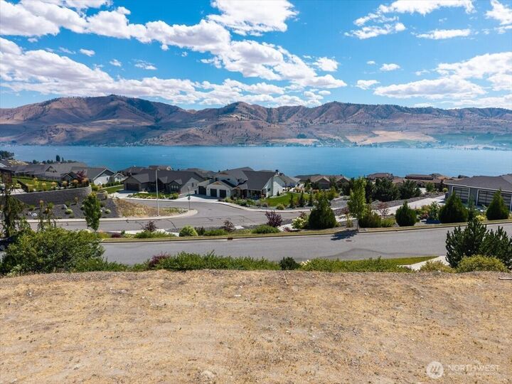 Property Photo: 38 Madrona Lane WA 98816