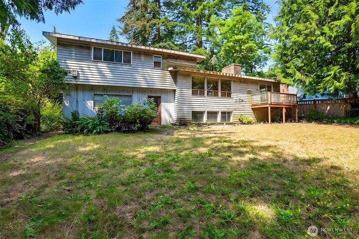 Property Photo:  5210 NE 190th Street  WA 98155 