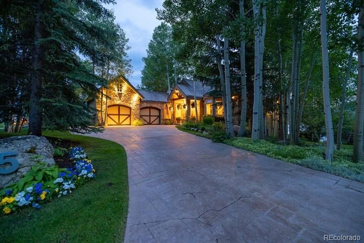 Property Photo:  15 And 14 Garland Drive  CO 81224 
