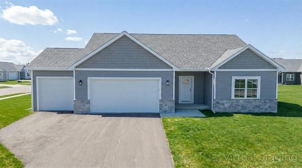 Property Photo:  3806 Green Ash Drive  WI 53545 