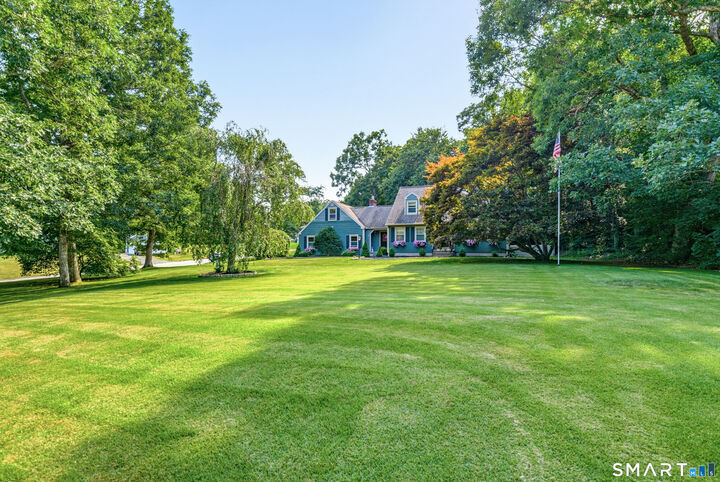 Property Photo:  165 Pruett Place  CT 06370 