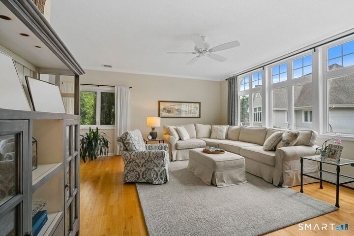 Property Photo: 7 Alexandra Lane 7 CT 06067