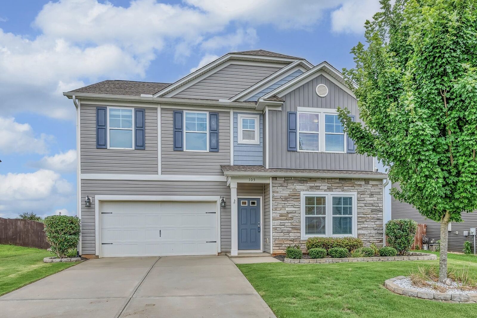 Property Photo:  105 Viewmont Drive  SC 29334 