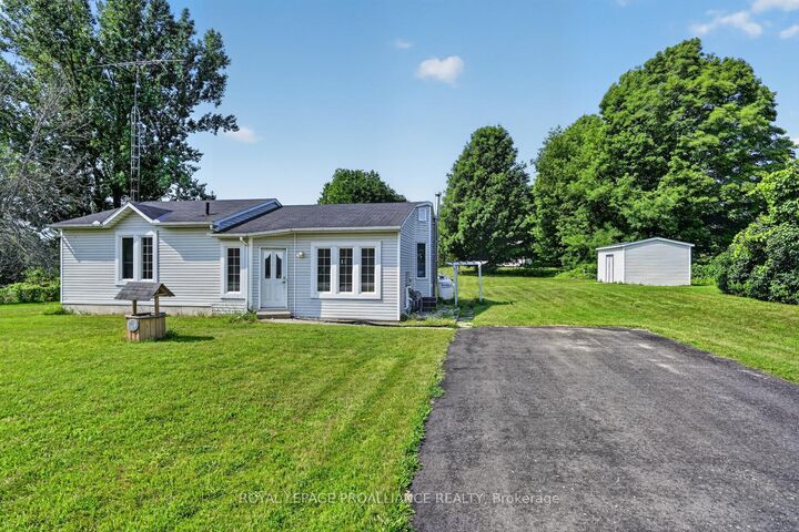 Property Photo:  4702 Baker Drive  ON K0E 1T0 