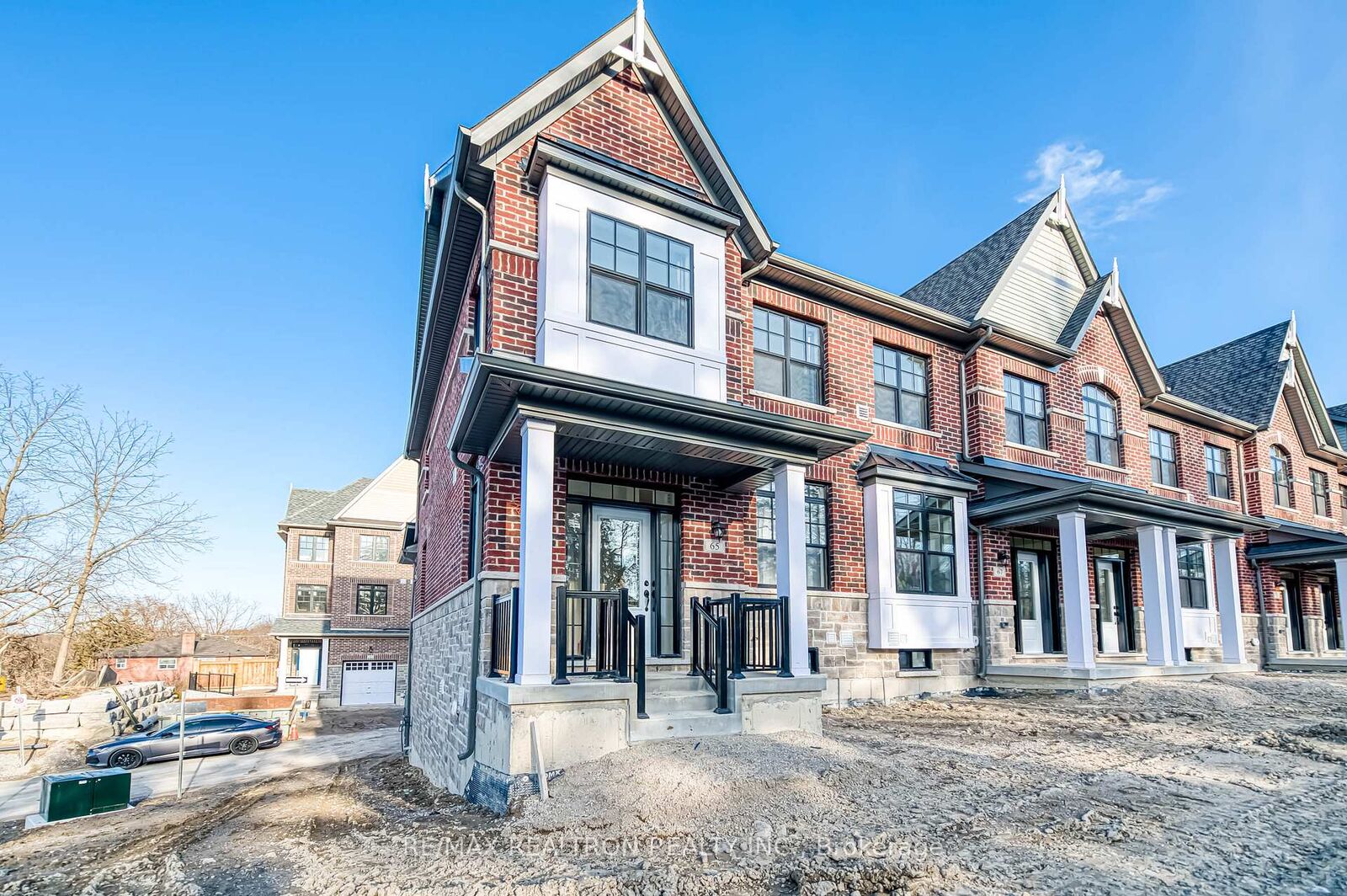 Property Photo: 65 Main Street S ON L3P 0P7