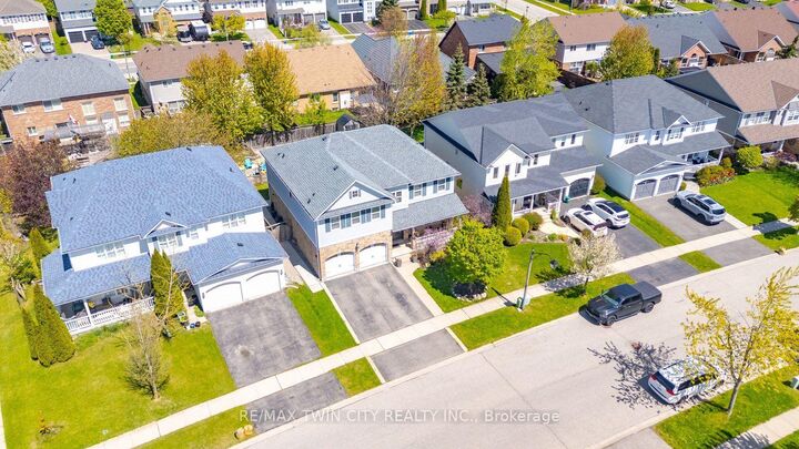 Property Photo:  20 Webb Avenue #Upper  ON N3T 6S5 