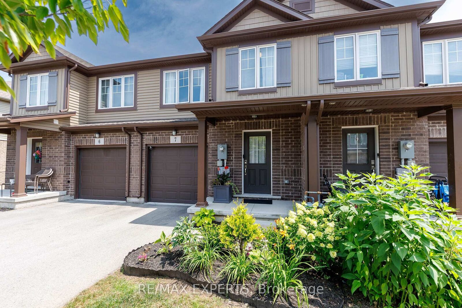 Property Photo: 340 Prospect Point Road N 7 ON L0S 1N0