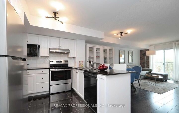 Property Photo:  323 Richmond Street E 514  ON M5A 4R3 