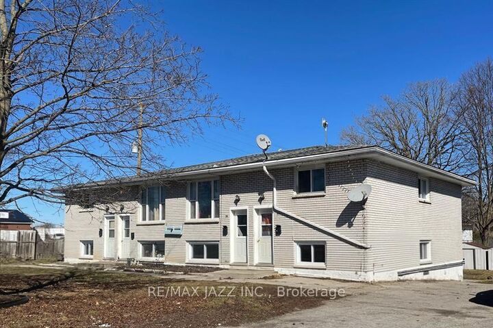 37-43 Leonard Avenue — photo 1