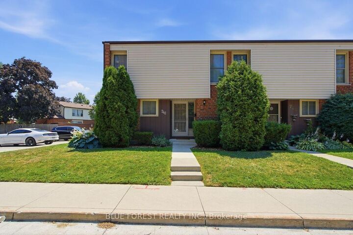 742 Fanshawe Park Road E — photo 1