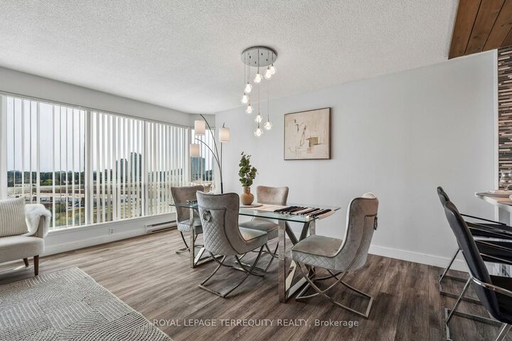 Property Photo: 18 Lee Centre Drive 906 ON M1H 3H5