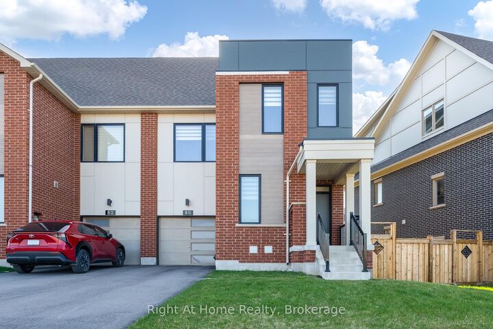 80 Settlers Road E — photo 1