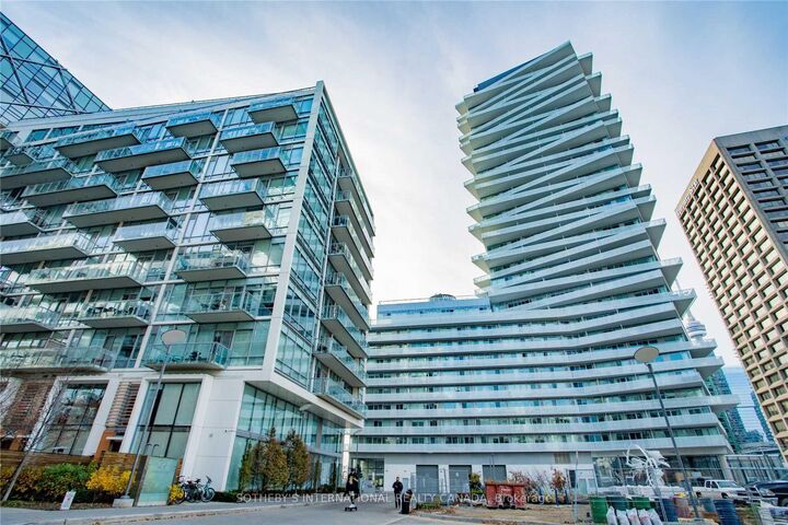 Property Photo:  15 Queens Quay E 607  ON M5E 0C5 