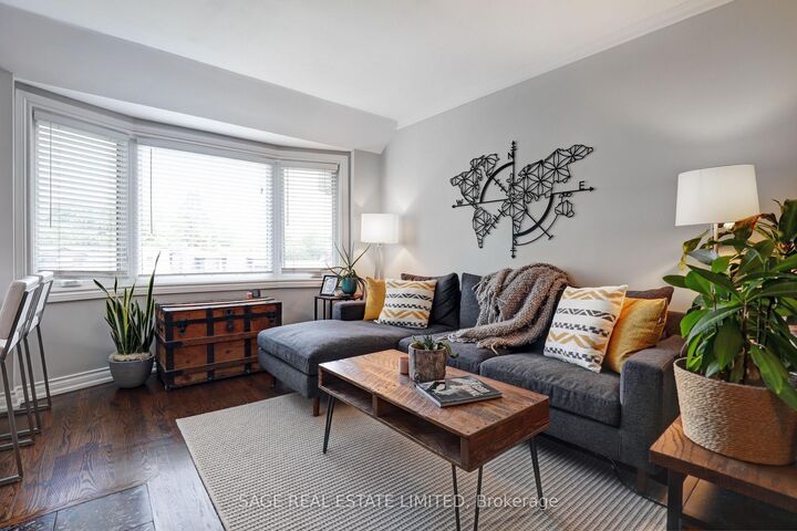 60 Kippendavie Avenue 301 — photo 1