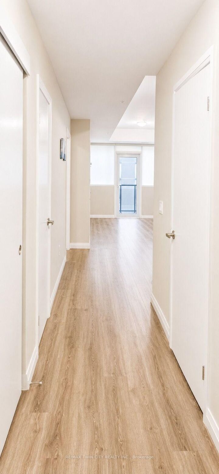 Property Photo:  108 Garment Street 405  ON N2G 0E2 