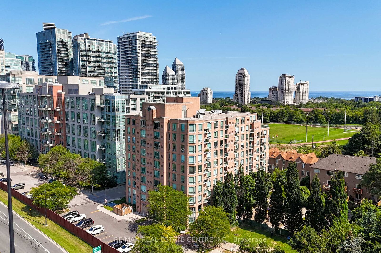 Property Photo:  190 Manitoba Street 706  ON M8Y 3Y8 