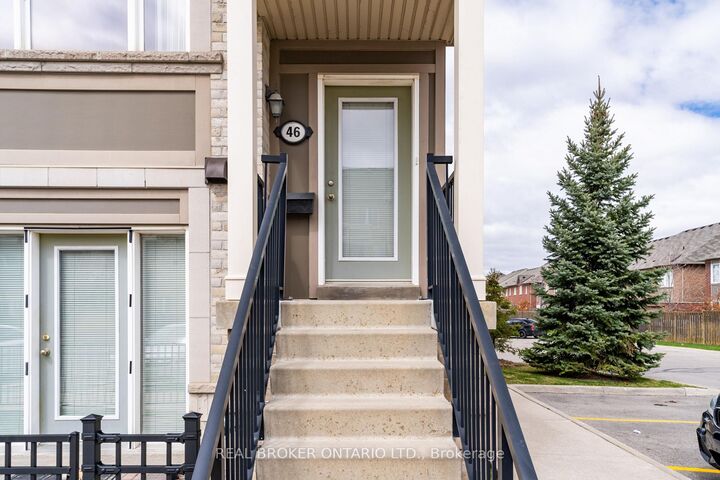 Property Photo: 5035 Oscar Peterson Boulevard 46 ON L5M 0P4