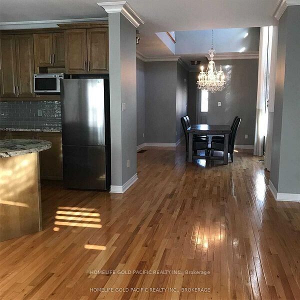 32 Romance Drive — photo 1