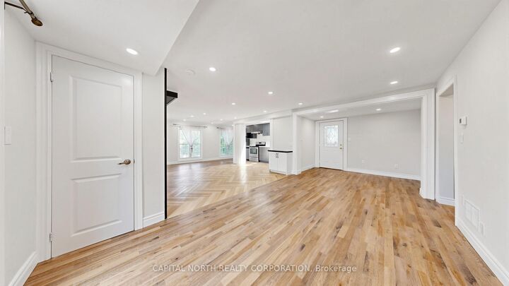 64 Machell Avenue — photo 1