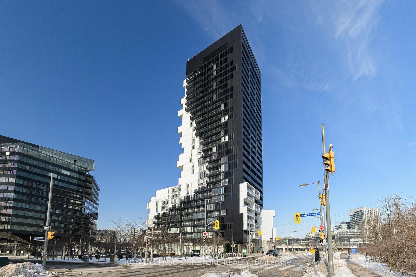 Property Photo:  170 Bayview Avenue 713  ON M5A 0M4 
