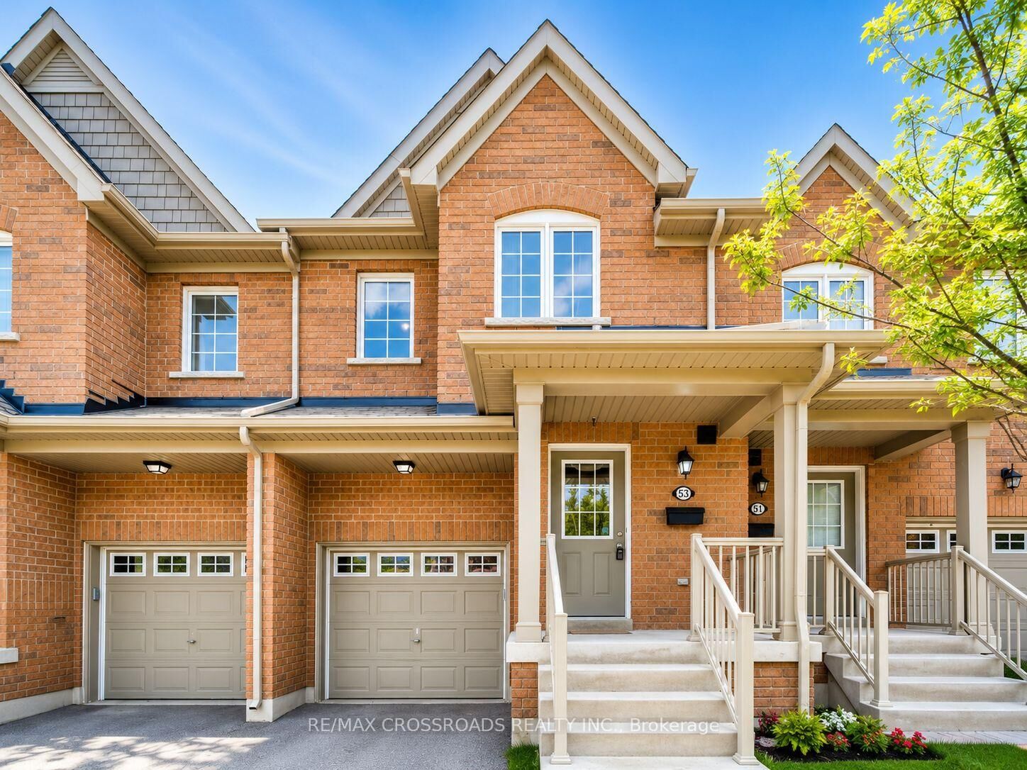 Property Photo:  53 Edwin Pearson Street  ON L4G 0S2 