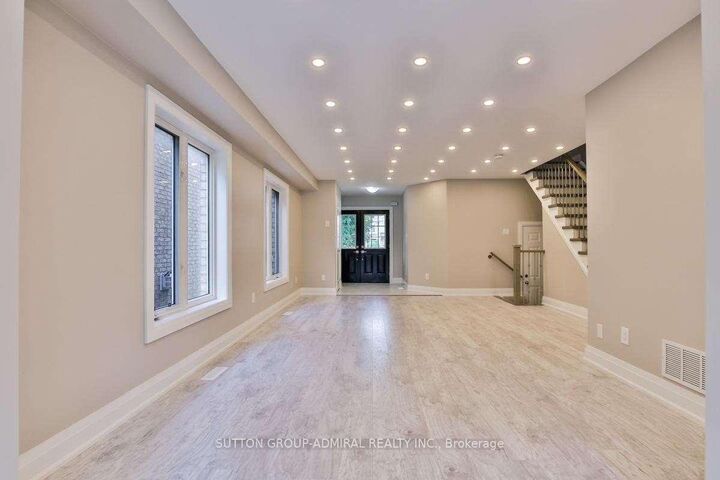 Property Photo: 99 Maple Sugar Lane ON L4J 8M8