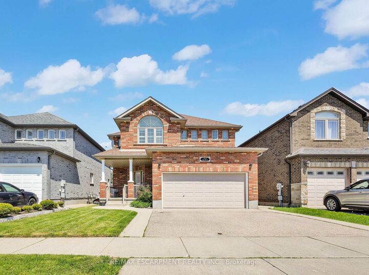 Property Photo: 73 Fitzgerald Drive ON N1T 2C6