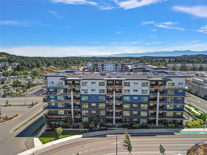 Property Photo: 2461 Gateway Rd #412 BC V9B 6M6
