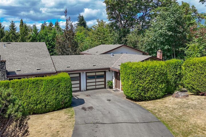Property Photo: 6172 Alington Rd #9 BC V9L 2E9
