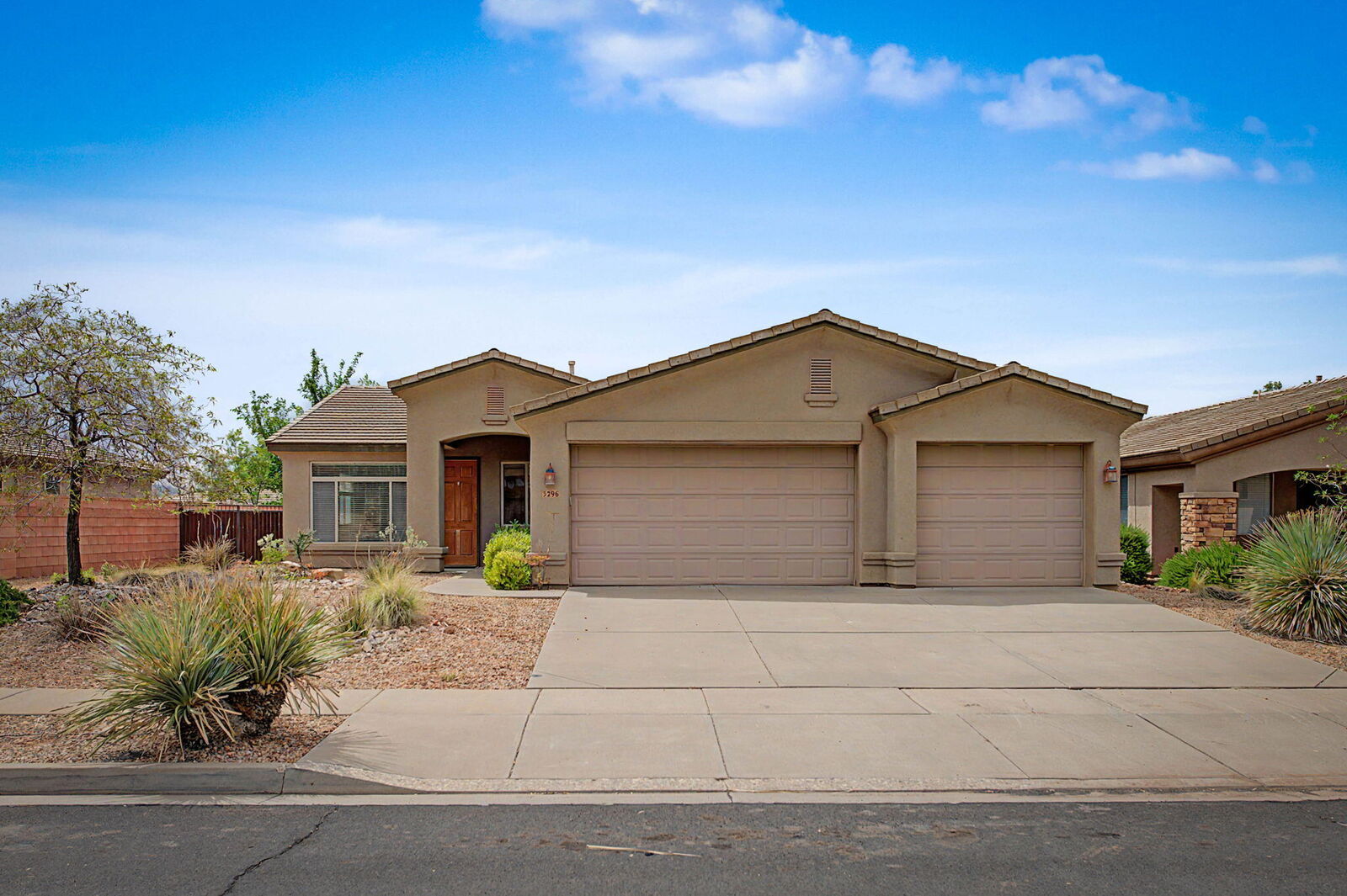 Property Photo:  3296 E Hidden Springs Dr  UT 84780 