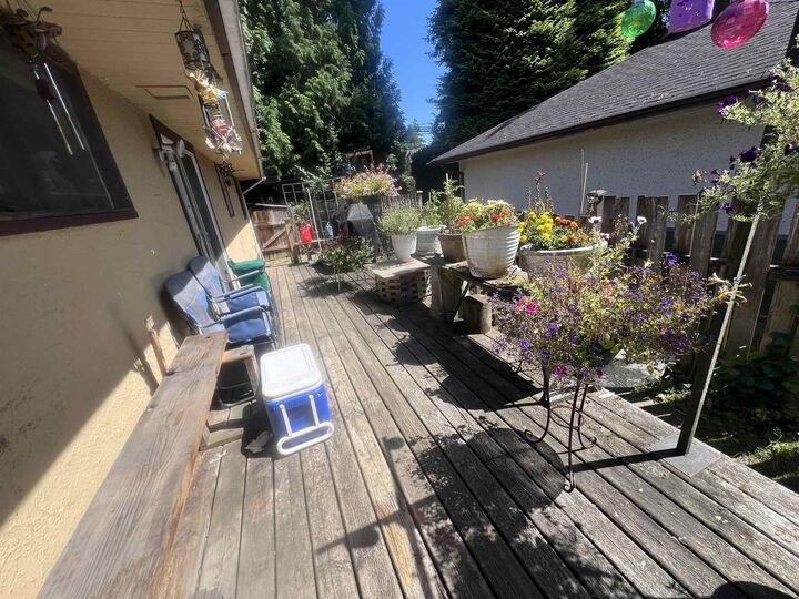 Property Photo: 21584 122nd Avenue BC V2X 3W6