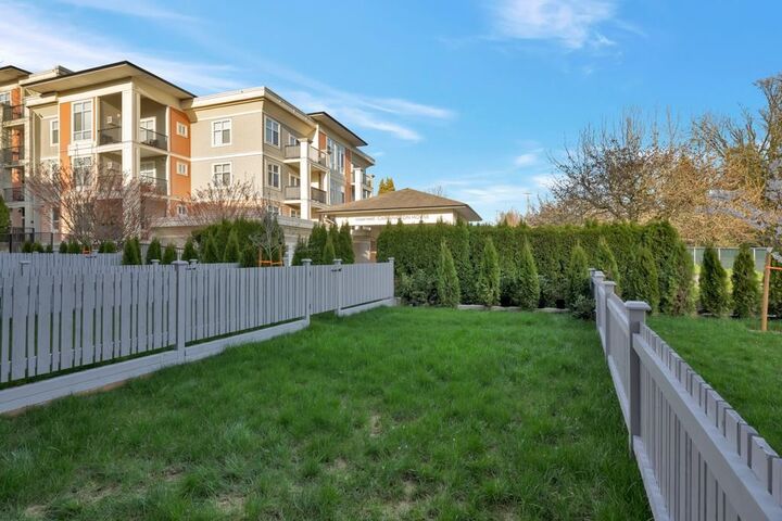 Property Photo: 7540 Briskham Street 17 BC V2V 0M2