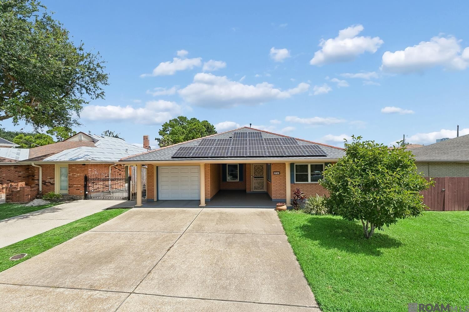 Property Photo: 3743 Olney Street LA 70002