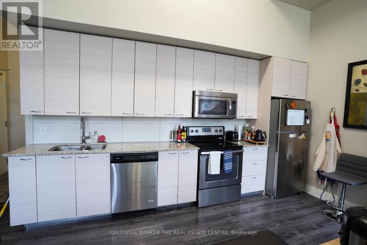 Property Photo: 253 Albert Street 113 ON N2L 3T7