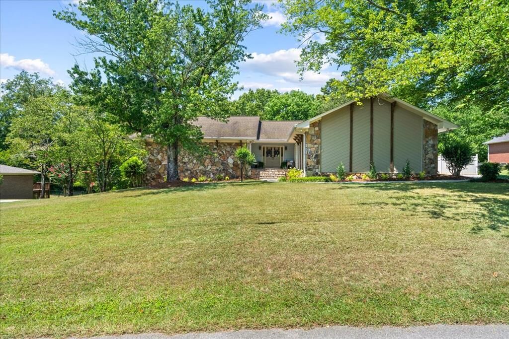 Property Photo:  1229 Covie Drive  GA 30720 