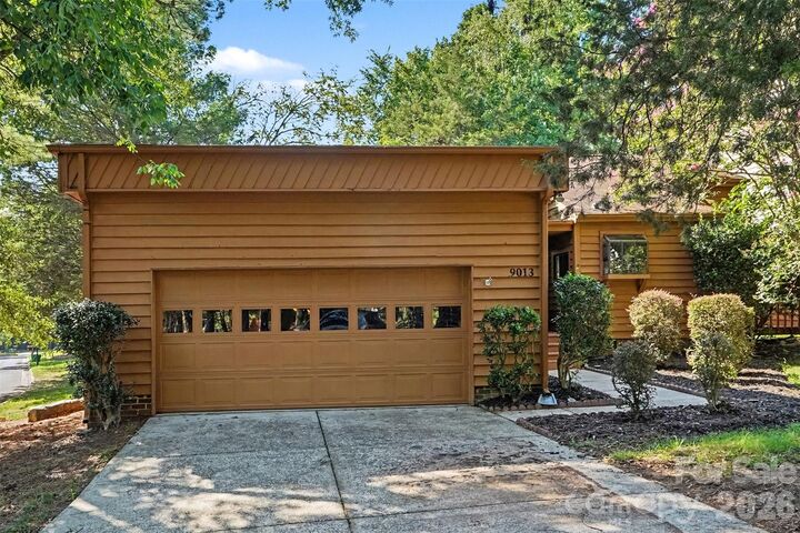 Property Photo:  9013 St Croix Lane  NC 28277 