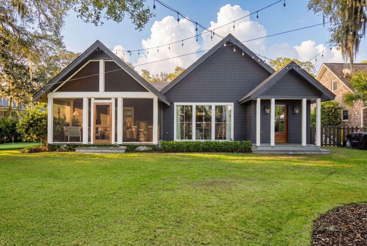 Property Photo:  1020 S Shem Drive  SC 29464 