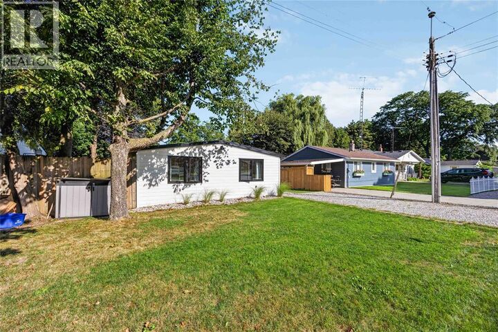 Property Photo:  5132 Cedar View Drive  ON N0N 1J0 