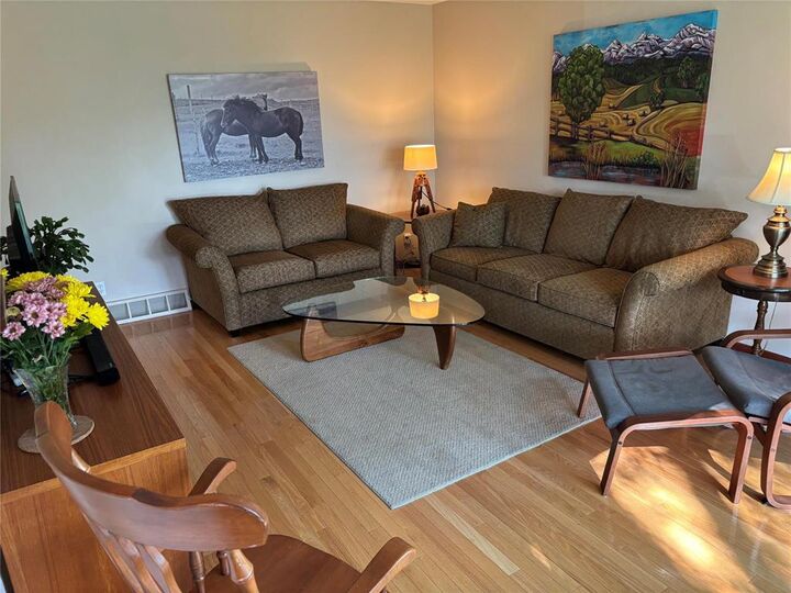 Property Photo: 104 4th Avenue MB R0C 1B0