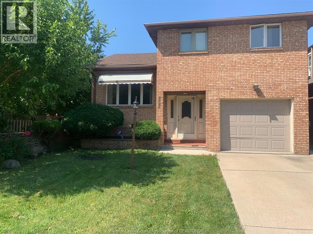 Property Photo: 2383 Parkwood ON N8W 2K3