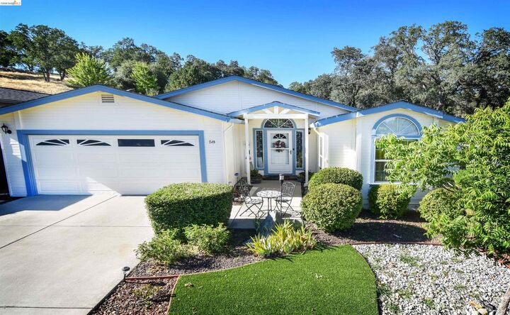 Property Photo: 12660 Red Chestnut Ln #58 Spc 58 CA 95370