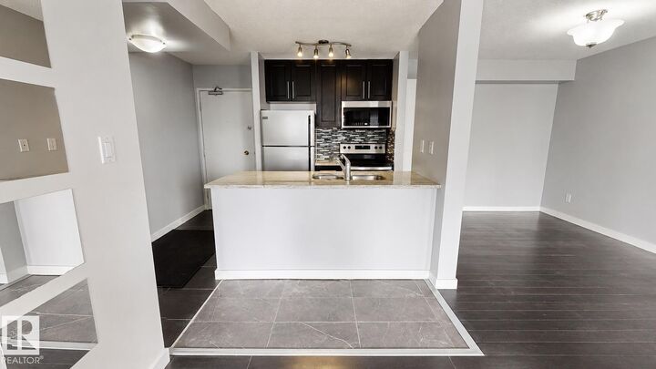 Property Photo:  10160 116 Street NW 1305  AB T5K 1V9 
