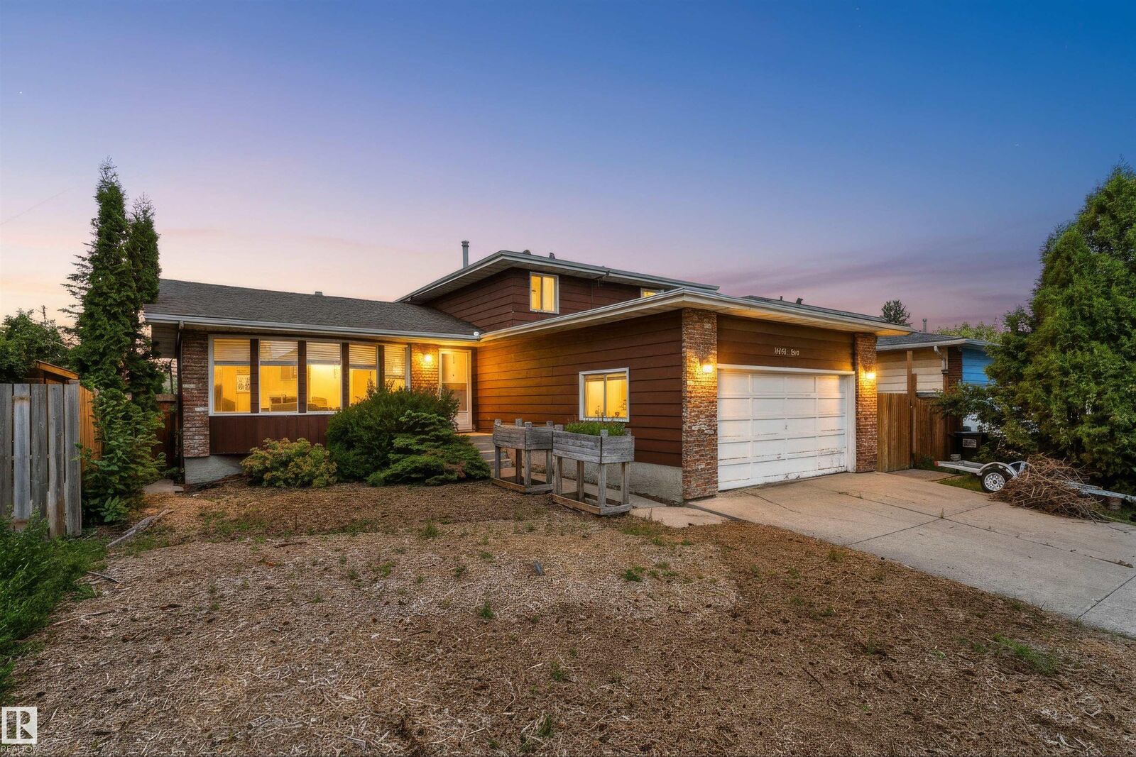 Property Photo: 18316 78 Avenue NW AB T5T 2A9