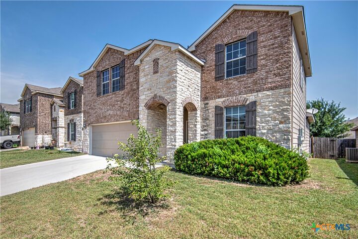 Property Photo: 211 W Orion Drive TX 76542